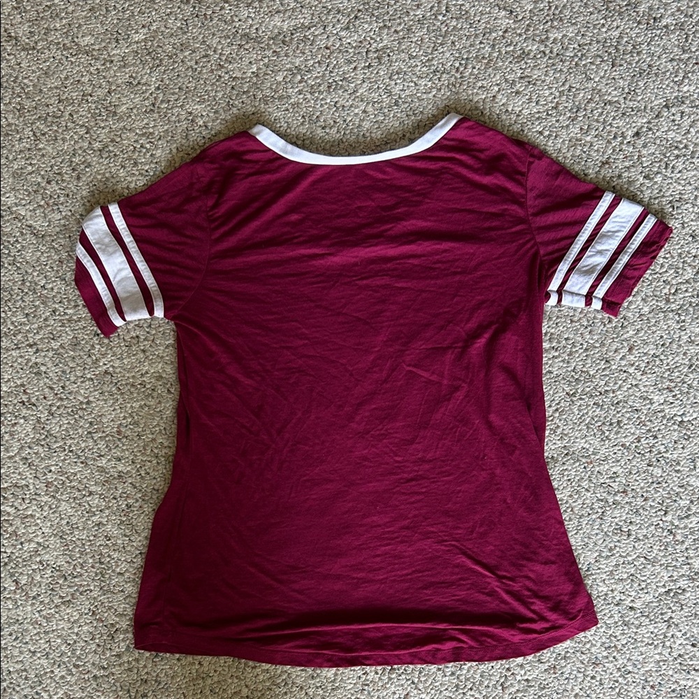 Wonder Woman Maroon V-Neck T-Shirt - Picture 3 of 3